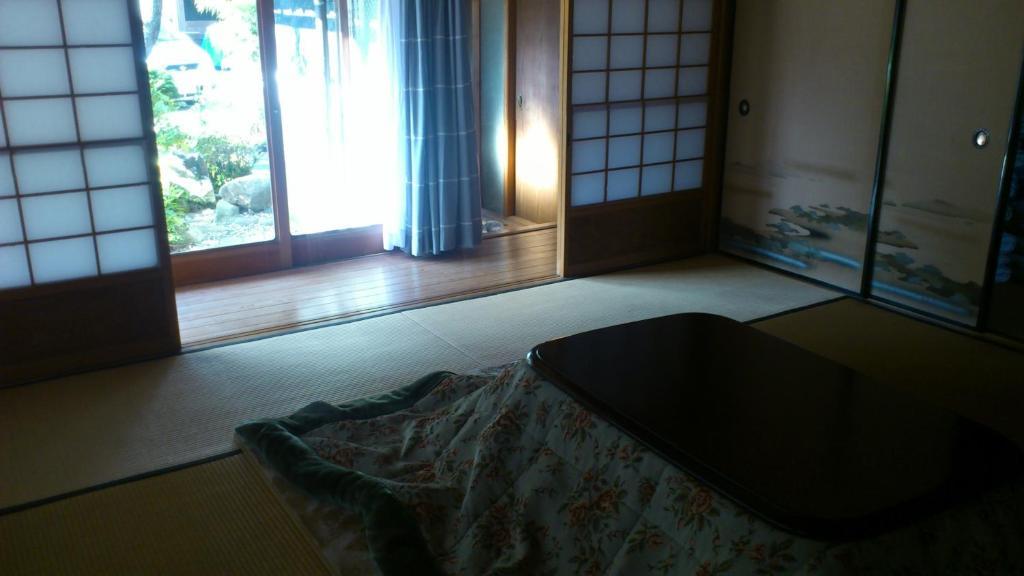 B & B Nishimine Uda Chambre photo